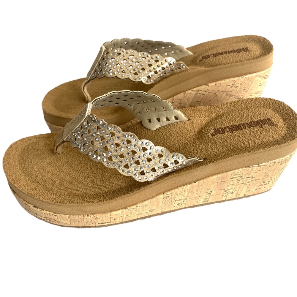 LAST PAIR!! Gold Wedge Sandal- ON SALE